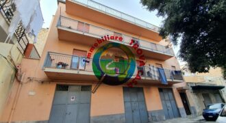 Casa indipendente in vendita a Partinico, Via Di Benedetto