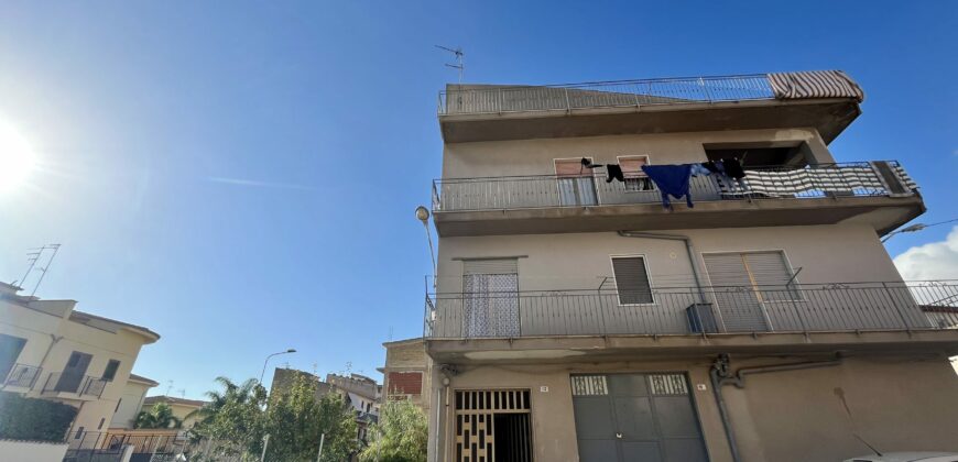 Casa indipendente in vendita a Partinico, Via Reggio nell’Emilia