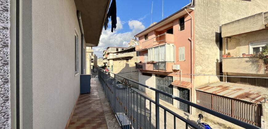 Casa indipendente in vendita a Partinico, Via Reggio nell’Emilia