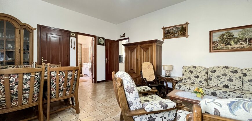 Casa indipendente in vendita a Partinico, Via Reggio nell’Emilia