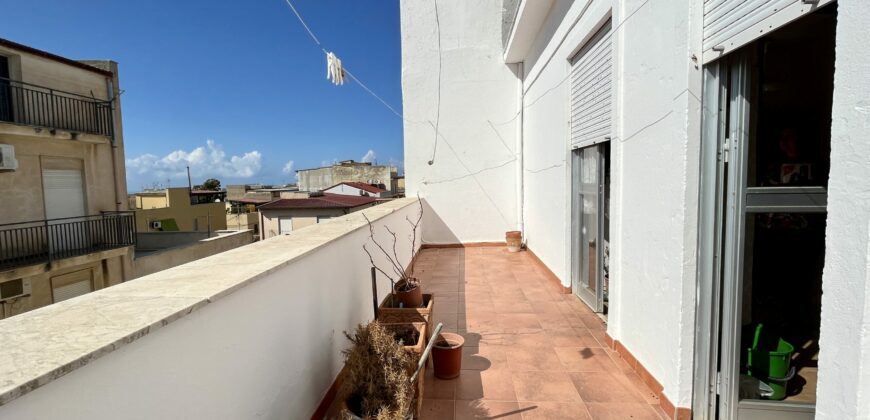 Casa indipendente in vendita ad Alcamo, Via Cannizzaro