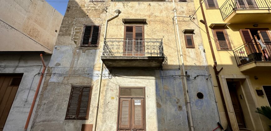 Casa indipendente in vendita a Borgetto, Via Pietro Nenni