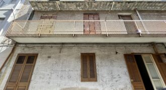 Casa indipendente in vendita a Partinico, Via Nicolosi