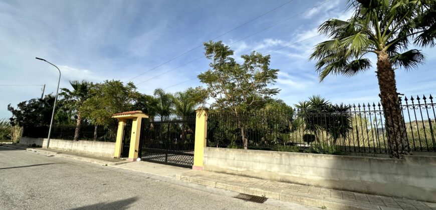 Terreno agricolo in vendita a Partinico, Cda Raccugli