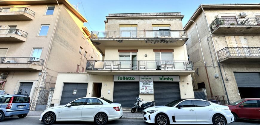 Appartamento in vendita a Partinico, Viale della Regione