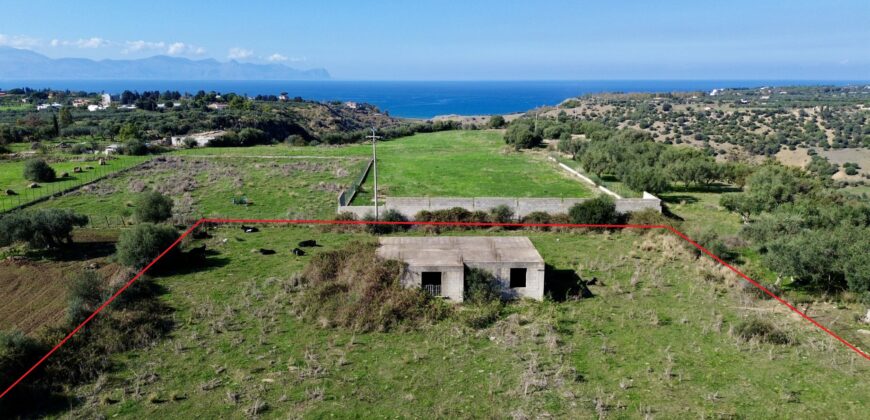 Struttura con terreno in vendita a Partinico, Contrada Parrini (coda di volpe)