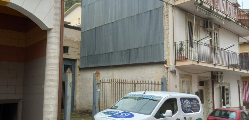 Magazzino in vendita a San Giuseppe Jato, Via Badia